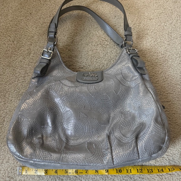 Coach Madison Maggie Hobo - Silver - Picture 11 of 14